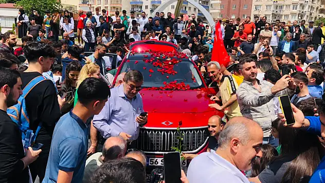 Türkiye'nin Yerli Otomobili TOGG Siirt'te Tanıtıldı
