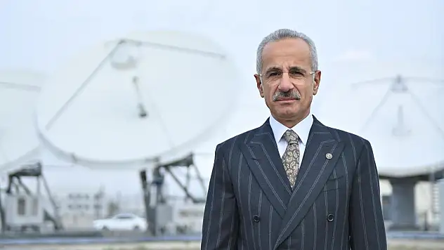 Türksat Enerjisini Güneşten Alacak