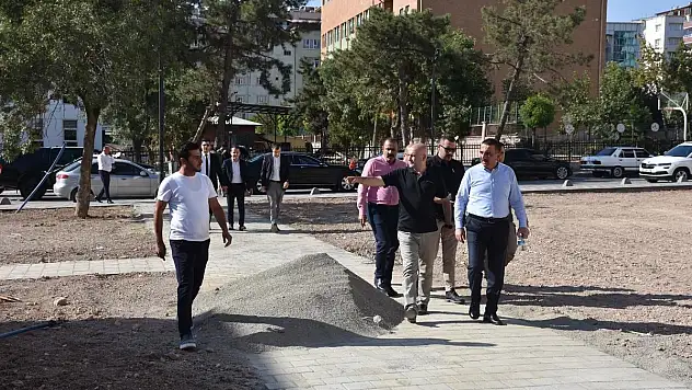 Vali/Belediye Başkan Vekili Hacıbektaşoğlu, Kentin Yeni Spor ve Altyapı Projelerini İnceledi