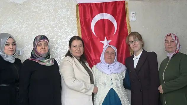 Vali Eşi Bayan Fulya Atik'ten Şehit Ailelerine Ziyaret