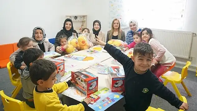 Vali Eşi Nurten Kızılkaya'dan ÇATOM'a Ziyaret