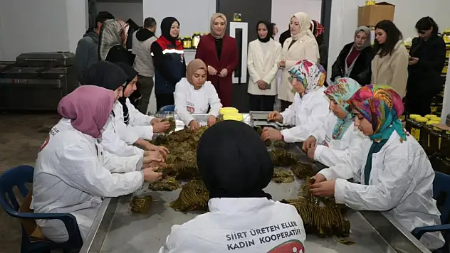 Vali Eşi Nurten Kızılkaya'dan Kadın Kooperatifine Ziyaret