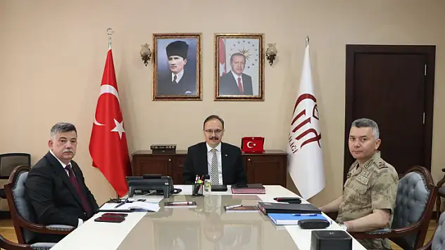Vali Kızılkaya, İçişleri Bakanı Ali Yerlikaya Başkanlığındaki Asayiş ve Güvenlik Toplantısına Katıldı