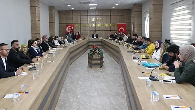 Vali Kızılkaya, Öğretmenlerle Bir Araya Geldi