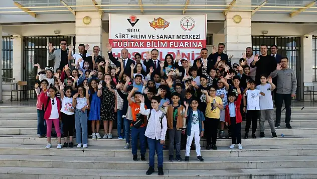 Vali Kızılkaya, TÜBİTAK 4006 Bilim Fuarları Açılışını Öğrenciler ve Öğretmenlerle Birlikte Yaptı