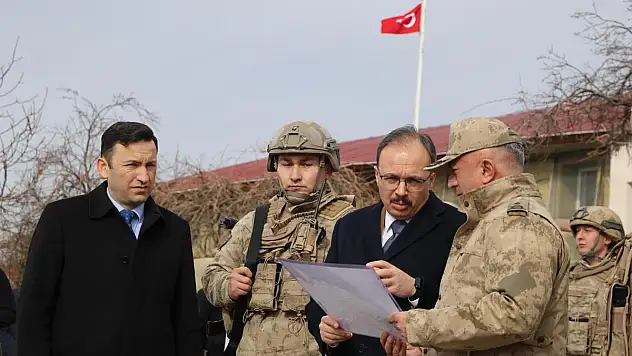 Vali Kızılkaya'dan, Pervari/İğneli Jandarma Karakol Komutanlığına Ziyaret