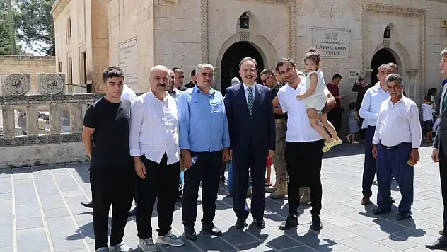 Vali Kızılkaya'dan Veysel Karani Beldesine Ziyaret