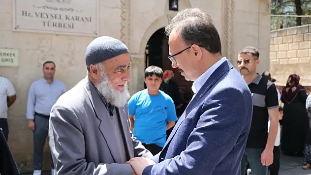 Vali Kızılkaya'dan Veysel Karani Beldesine Anneler Günü Ziyareti
