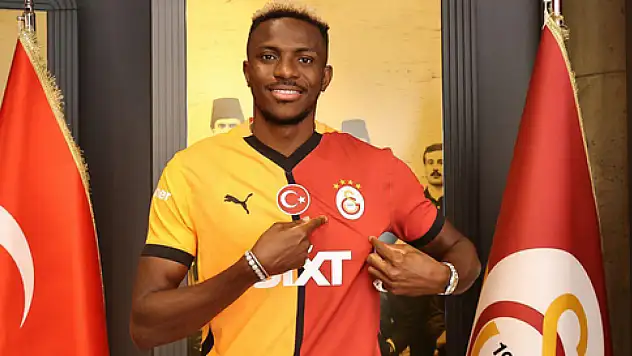Victor Osimhen Galatasaray'da! Tarihi Transfer Resmi Olarak Gerçekleşti