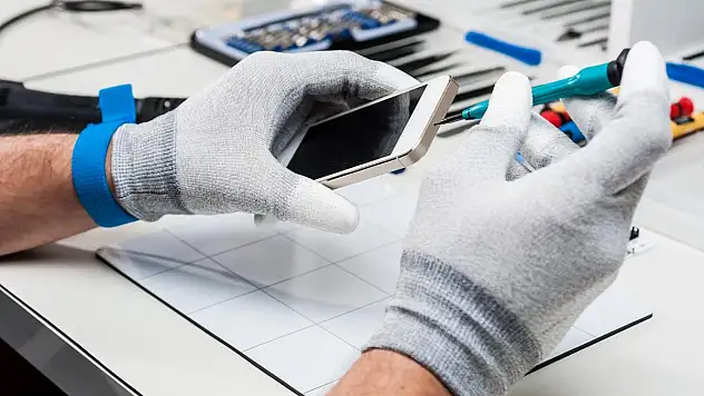Yenilenmiş Cep Telefonlarına İlgi Artıyor