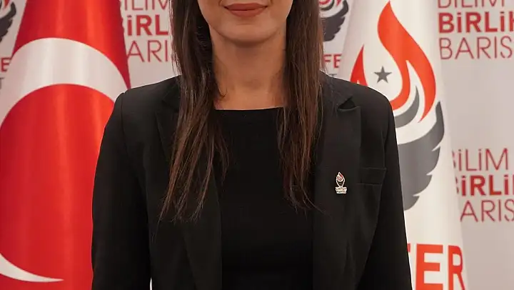 AHMET DAVUTOĞLU, PROF. DR. ÜMİT ÖZDAĞ'A YÖNELİK SARFETTİĞİ 'MOSSAD AJANI' İFADELERİNİ MAHKEMEDE İNKAR ETTİ