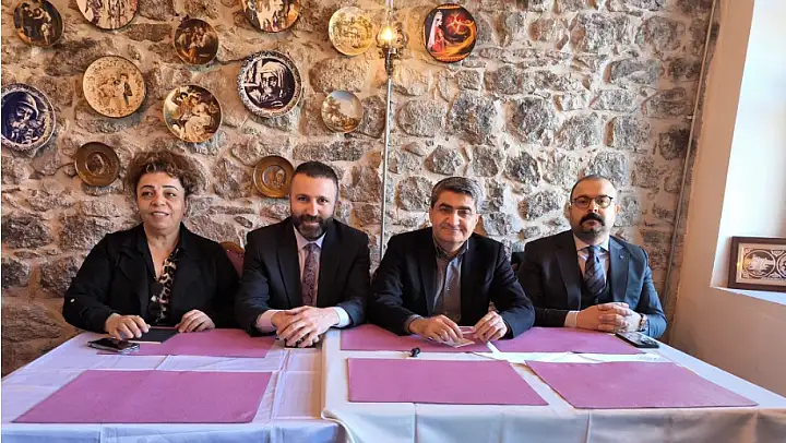 Ekmen Turizm Bakanı İstifa Etmelidir!