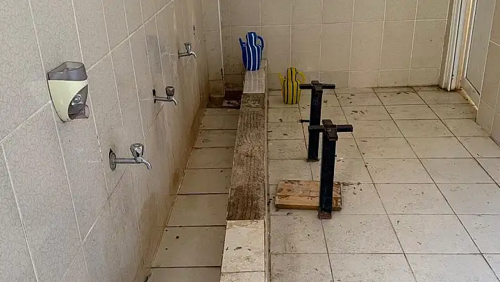 Şeyh El Hazin Türbesi'nde Ziyaretçileri Üzen Manzara!