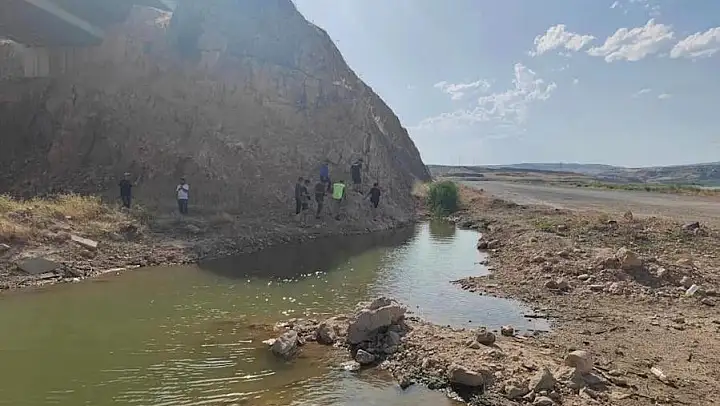 Siirt AFAD ve Jandarma Ekiplerinden Boğulma Tehlikesi Uyarısı!