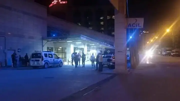 Siirt'te Çıkan Kavgada Bir Bekçi Bıçaklandı