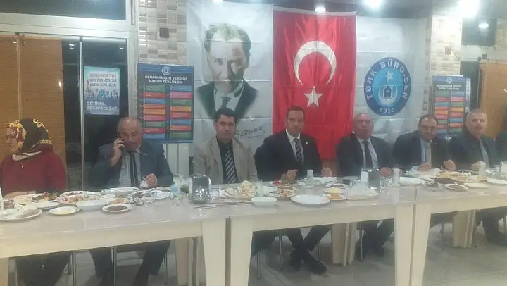 Türk Büro-Sen Siirt'te Üyeleriyle Yemekte Buluştu