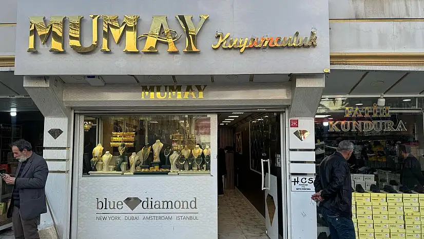 Kuyumculukta Dev Bir Adım