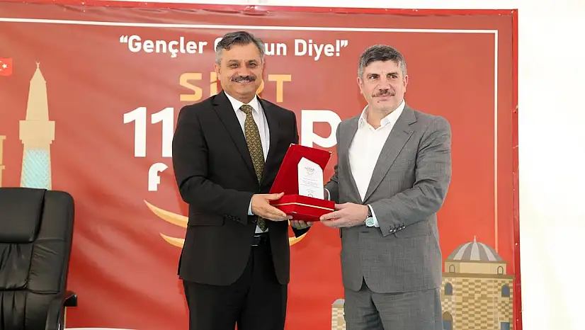 Siirt 11. Kitap Fuarı'nda Düşünce Ufuklarını Genişleten Söyleşi