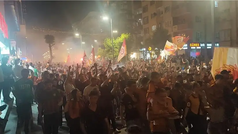 Siirt'te Galatasaray'ın Şampiyonluk Kutlamaları (Videolu)