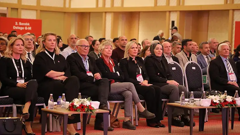 Türkiye Tenis Federasyonu Başkanı Şafak Müderrisgil Oldu