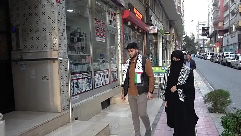 Yeni Evli Çiftten, Gazze İçin Örnek Davranış
