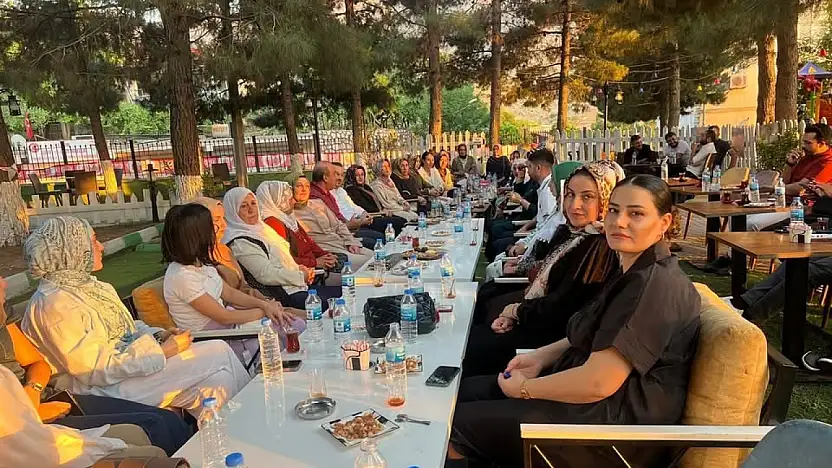 Eruh'ta Kadınlar Dayanışma İçin Buluştu