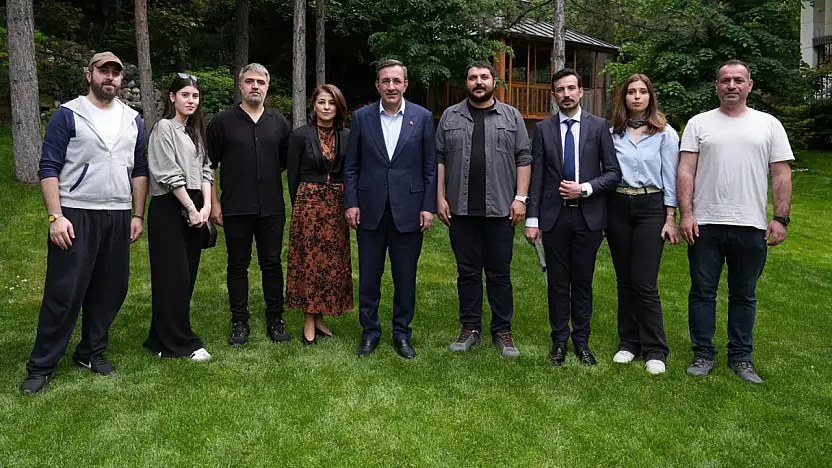 'Gökyüzünün Sesi: Cengiz Topel' Belgeseline Cevdet Yılmaz'dan Destek