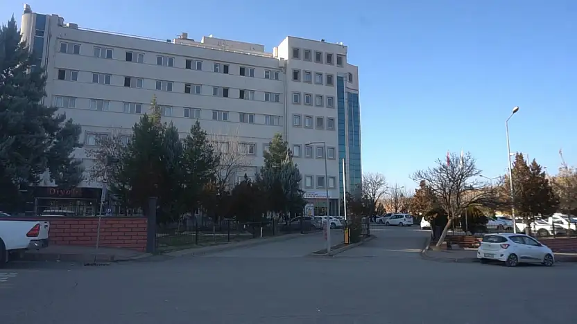 Kayabağlar'da Cenaze Töreninde Acı Olay: Bir Kişi Hayatını Kaybetti