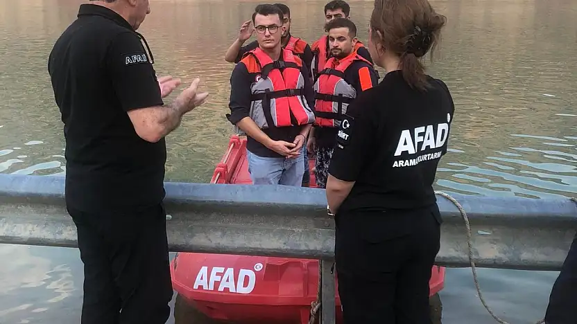 Siirt AFAD'dan Yeni Personellere Gerçeğe Dayalı Eğitim Uygulaması