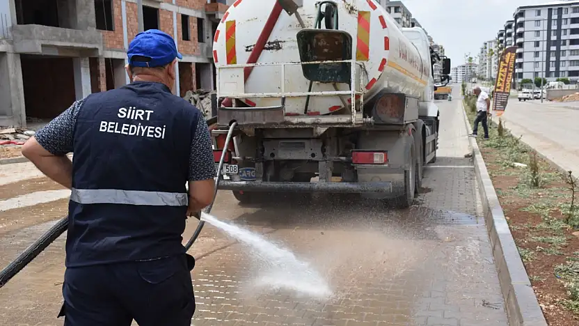 Siirt Belediyesi'nden Yaz Öncesi Kapsamlı Temizlik Hamlesi