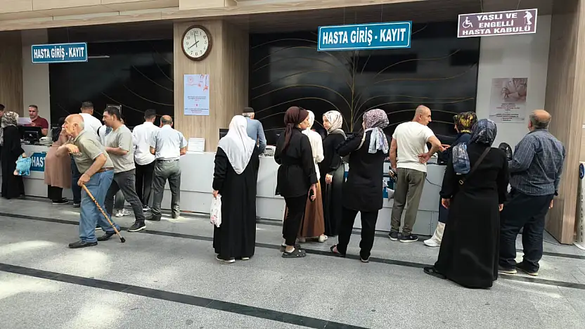 Siirt Eğitim ve Araştırma Hastanesi'nde Yeni Sıra Sistemi Üzerinde Çalışmalar Sürüyor