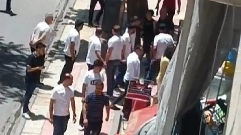 Siirt Güres Caddesi'nde Pompalı Tüfekli Saldırı: 1 Yaralı