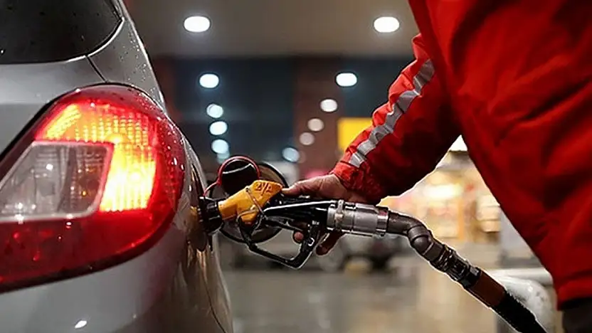 Siirt'te Akaryakıt Fiyatları Güncellendi: Benzin ve Motorin 49 TL'ye Dayandı