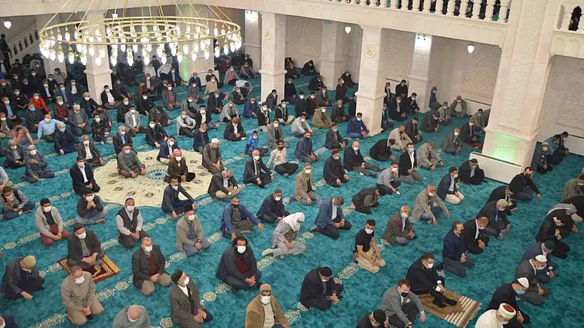 Siirt'te Camilerde Dua Programı Düzenlenecek