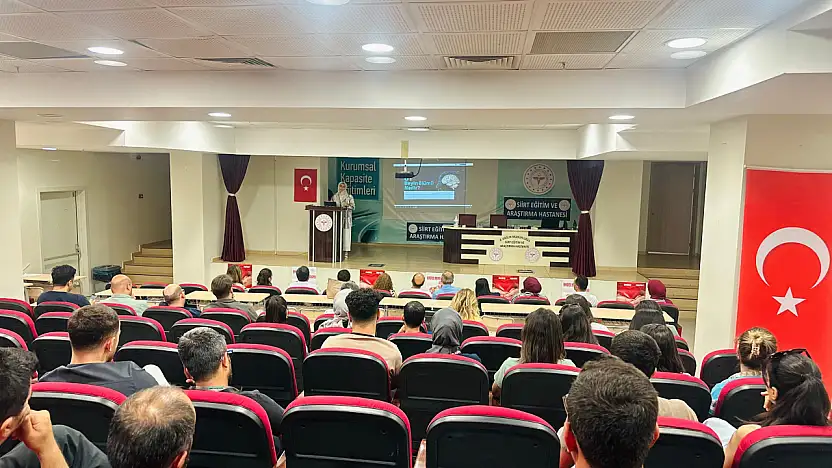 Siirt'te Sağlık Çalışanlarına Organ Bağışı Eğitimi Verildi