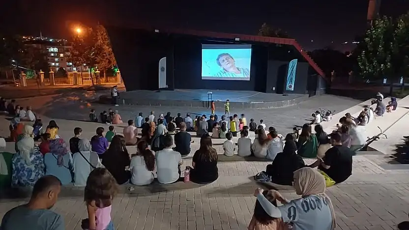 Siirt'te Yaz Akşamlarına Sinema Keyfi Geliyor