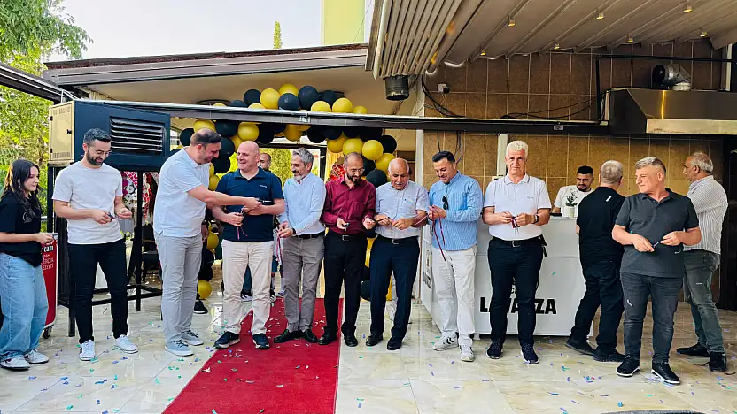 Siirt'te Yeni İş Yeri: Lavezza Kafe Hizmete Açıldı