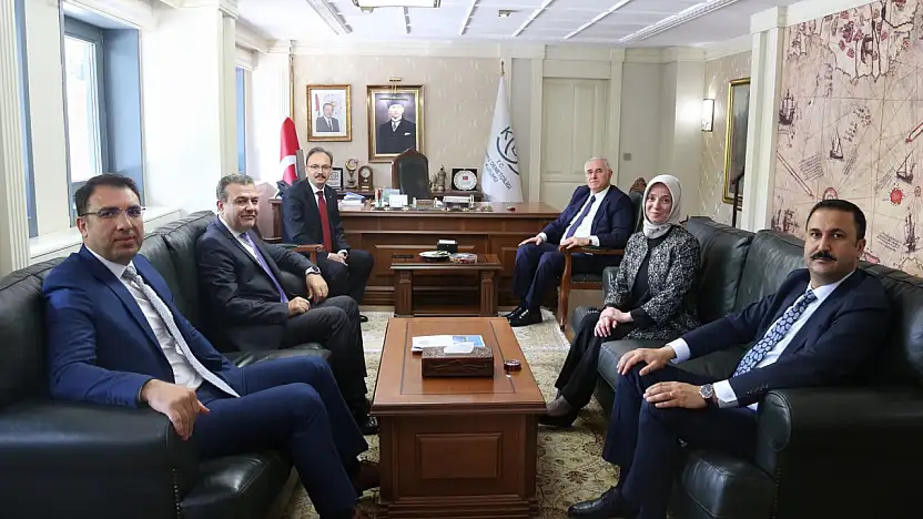 Siirt Valisi Dr. Kemal Kızılkaya'dan Kamu Başdenetçisi Mehmet Akarca'ya Ziyaret