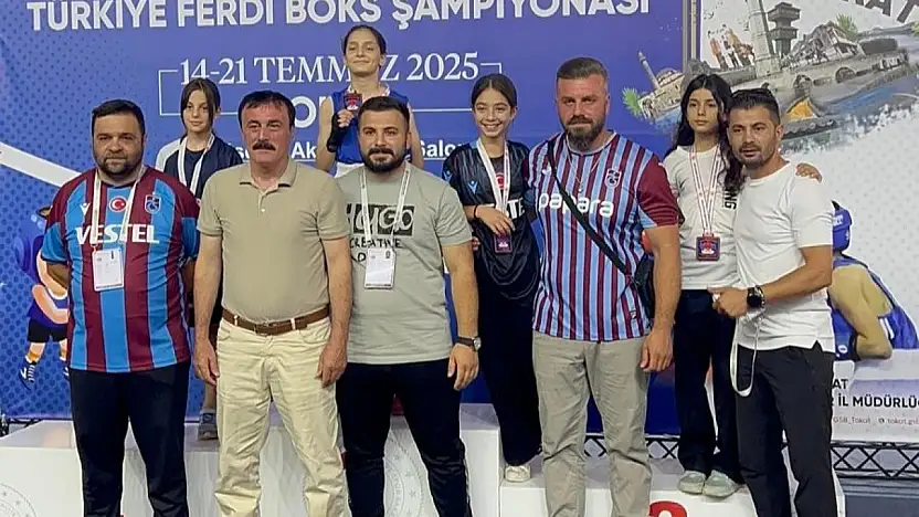 Siirtli Hiranur Yıldız'dan Tarihi Başarı: Türkiye Şampiyonasında Dereceye Girdi
