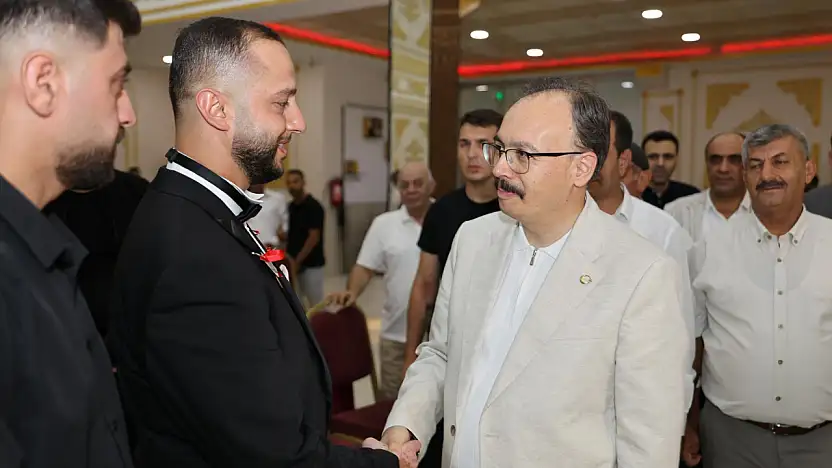 Şirvan Belediye Başkanı Necat Cellek'in Oğlu Evlendi